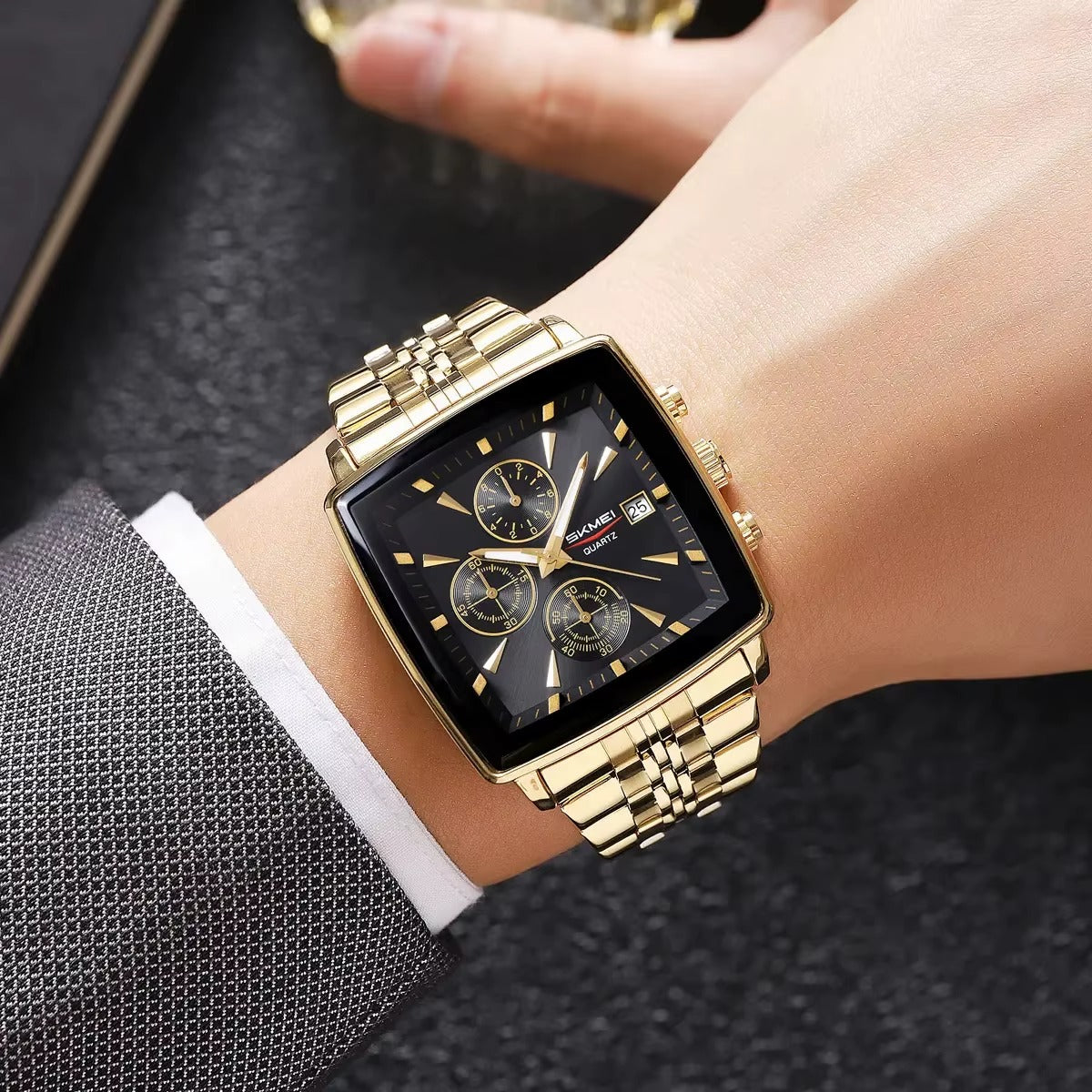 Multifunctional Waterproof Quartz Watch