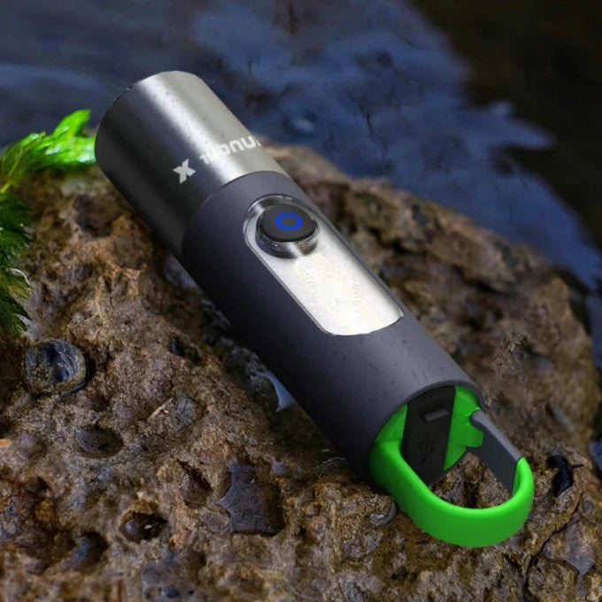 LIGHT FLASHLIGHT